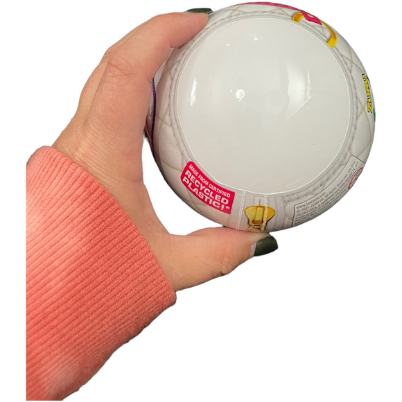 ZURU SURPRISE MINI BRANDS FASHION SEALED BALL - Picture 4 of 4